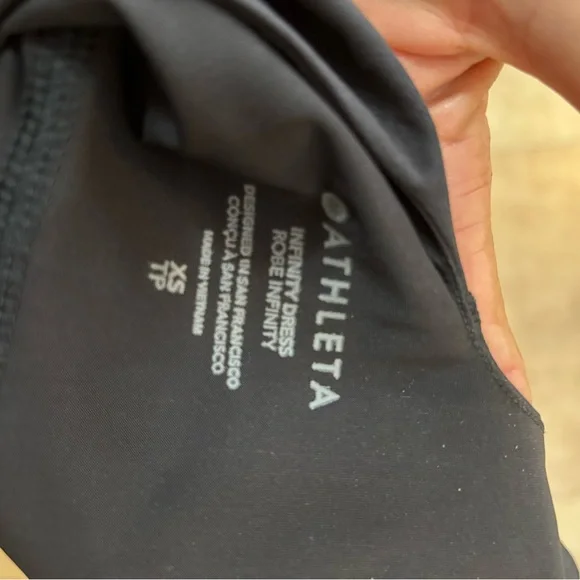 Vintage Athleta Infinity dress,size xs, worn 1x! - Picture 9 of 9